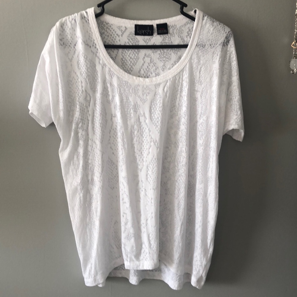 Women’s T-shirt
